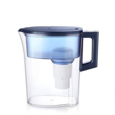 China Large-Sample Portable Drinking Water Purifier Pitcher Water Purifier Filter Jug for sale