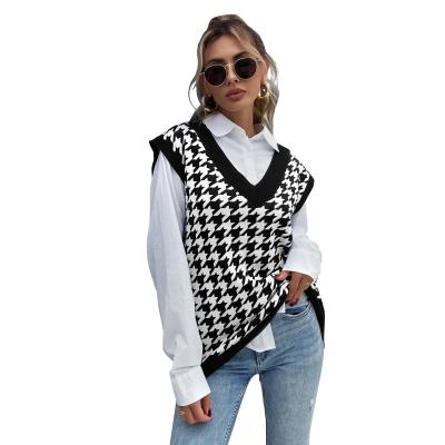 China Fashion New Technology Knitted Bird Sweater Vest Women Loose Sweater Vest for sale