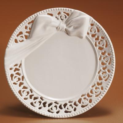 China New style viable good quality white ceramic round dinner plate luxury round dish set for wedding for sale