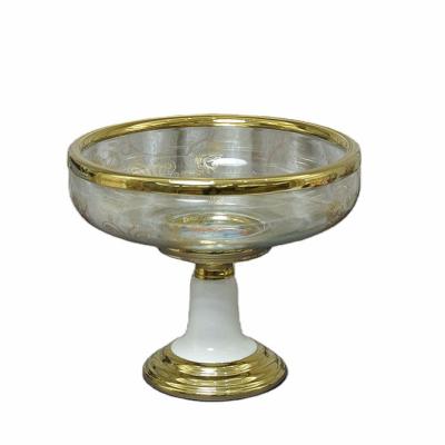 China Luxury Middle Eastern Style Glass Fruit Bowl Banquet Footed Stocked Gold Plating Royal Glass Bowls for sale