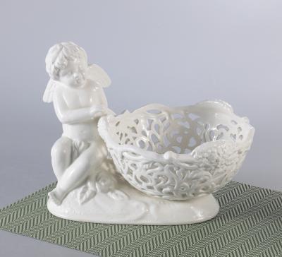 China New Design KF150132 Modern Special White Metal Dish Eco-friendly Ceramic Fruit Bowl With Angel for sale