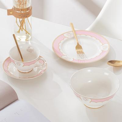 China Wholesale Banquet Elegant Wedding Coffee Cup Bowl Rice Dish Dinner Porcelain Stocked Rose Gold Plated Dinnerware Sets for sale