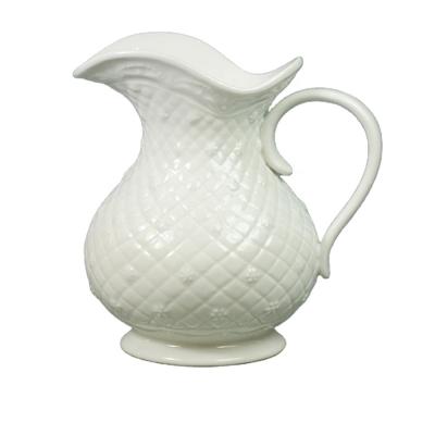 China New Hot Selling CLASSIC Chinese Porcelain Home Decoration Ceramic Water Pitcher. for sale