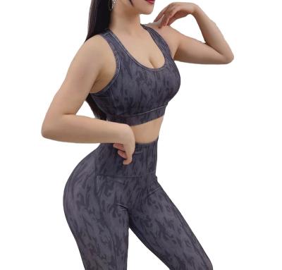 China Breathable Sexy Back Summer Beautiful Pants Yoga Underwear Sports Slim Training Suit for sale