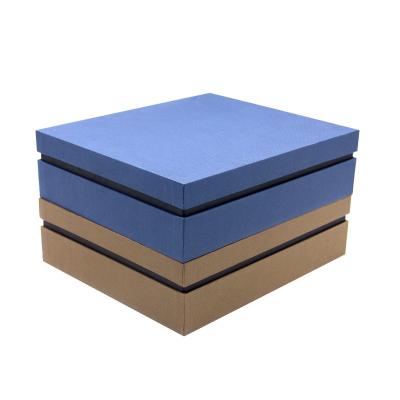 China 2021 new factory handmade wholesale high quality paper clothes packaging box for sale