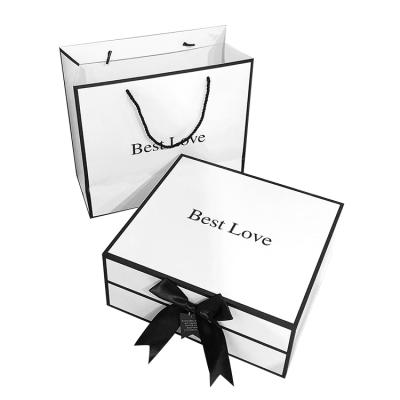 China Handmade Luxury Mother's Day Cardboard Paper Gift Packaging Box Black Clothes Box Bow-knot Gift Packaging BOX for sale