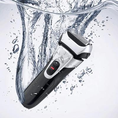 China PRITECH Triple Blade Reciprocating Foil Shavers IPX6 USB Rechargeable Electric Shaver For Men for sale