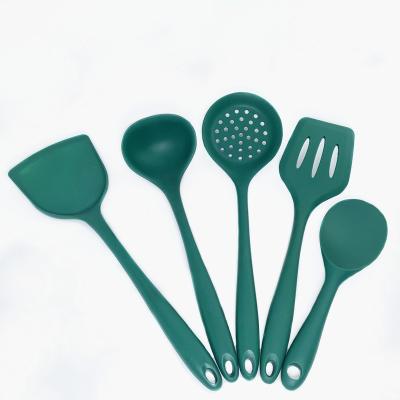 China Modern Christmas Green Non-Stick Cooking Tools Baking Tools Kitchen Set of 5 Pieces Silicone Kitchen Tools Home Gadgets for sale