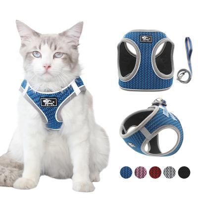 China Viable No Pull Large Dog Harness Step In Thoughtful Dog Harness Chest Strap With Front Clip Cat Pet Chest And Back Leashes for sale