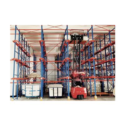 Chine Heavy Duty Warehouse Rack Rack Supplier Pallet Multi-Layers Drive Stretching High Density Forklift Drive In Racking à vendre