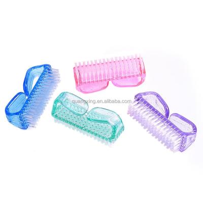 China Hot Selling Plastic Beauty Soft Small Easy Carry Nail Brush Cleaner for Toes Shower and Women and Men and Kids for sale