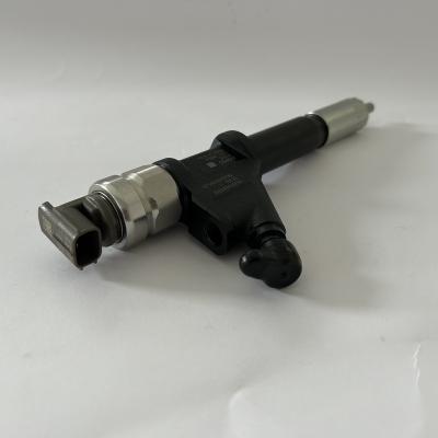 China SINOTRUCK HOWO A7 Diesel Engine Fuel Injector 095000-8100 For SINOTRUCK HOWO A7 VG1096080010/1805000118520 for sale