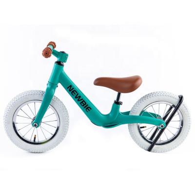 China One Piece Integrated Magnesium Alloy Frame 2-6 Years Single Toddler Running Rookie Model Bike for sale