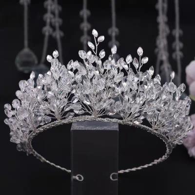 China 2022 newFancy European and American crystal handmade bride style crown tiaras bridal headpiece jewelry for women wedding for sale