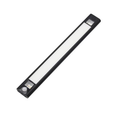 China PIR Motion Good Quality Lightweight Led Cabinet Light UV-C Sterilization With PIR Sensor for sale