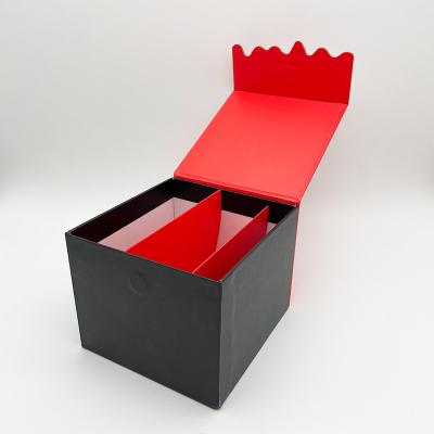 China Printing Customized Size Gift Box Jewelry Box Packaging Drawer Box With Embossed Logo for sale