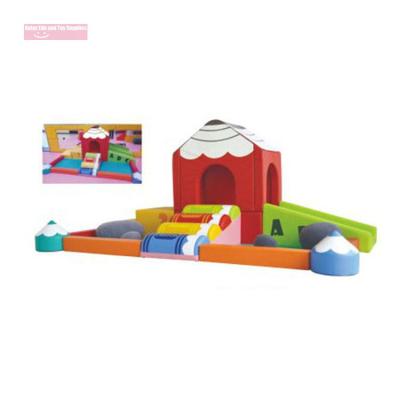 China PVC & sponage pencil big house slide set school climbing soft play for sale