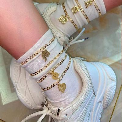 China CLASSIC Waterproof Stainless Steel 18K Gold Plated Old English Font 26 A-Z Initial Letter Figaro Chain Anklets for sale