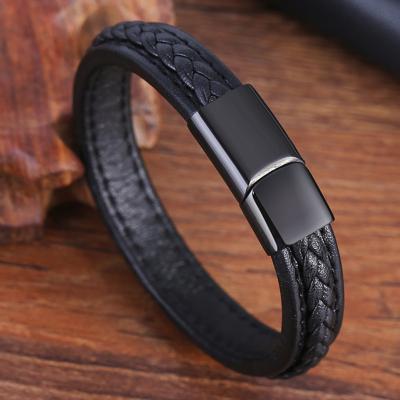 China New Arrival FASHIONABLE Men's Vintage Handmade Braided Leather Bracelet Clasp Leather Genuine Leather Magnetic Bracelet for sale