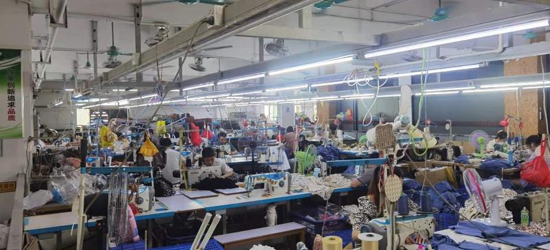 Verified China supplier - Dongguan Yifei Clothing Co., Ltd.