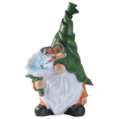 China Traditional Resin Gnome Statue With Solar Lamp Gnomes Figurine Ornaments Heavy Duty Outdoor Craft Yard Decor Garden Decoration for sale