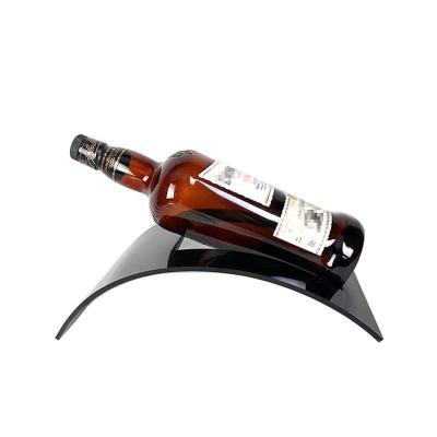 China Bent Home Decoration Beer Bottle Stand Acrylic Single Wine Bottle Holder for sale