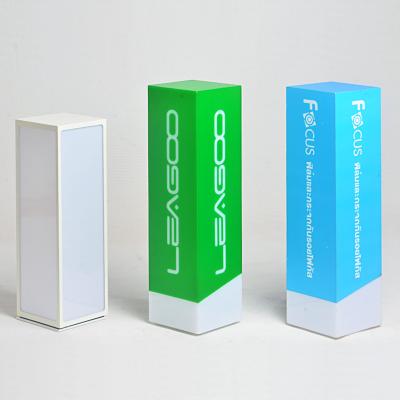 China Hotel Restaurant Hotel LED Bar Cube Acrylic Logo Light Box LED Digital Signage and Displays for sale