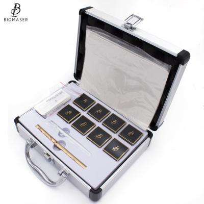 China Maquillaje permanente Kit With Manual Tattoo Machine del pigmento de la ceja de Biomaser 3D Microblading en venta