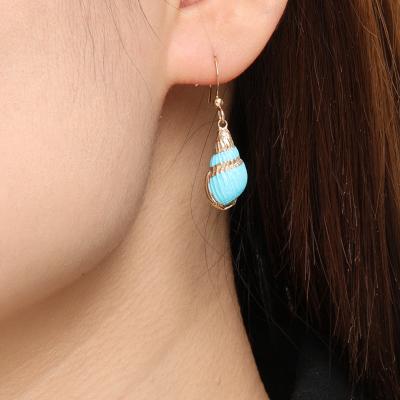 China Vintage Manufacturer Of China Wholesale Latest Price Simple Blue Conch Jewelry With Natural Shells Sea Shell Earrings For Girls for sale