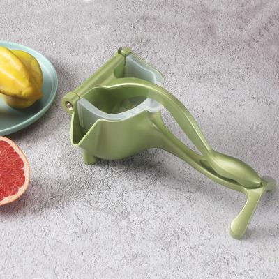 China Viable New Arrival Manual Lemon Juicer Metal Squeezer for sale