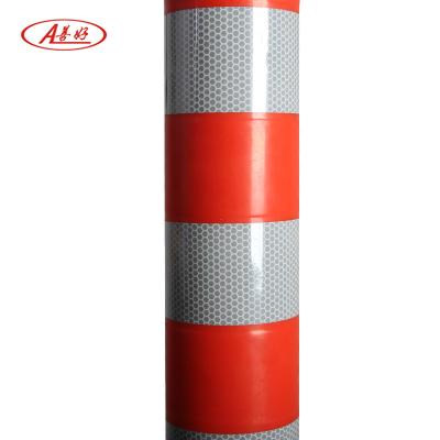 China Hot Sale Safety Flexible TPU Designer Road Warning Posts Spring Road Bollard for sale