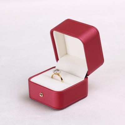 China ZHIHUA Custom Handmade Round Eco-Friendly Round Conner Jewelry Packaging Box Luxury PU Velvet Insert Leather Jewelry Box for sale