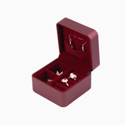 China Vintage Classic Elegant Burgundy Luxury Luxury Customize Logo PU Leather Gift Box Jewelry Storage Box Packaging Organizer for sale