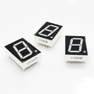 China Indoor White 0.8 Inch CC 7 Segment Led Display 4 Digit 14 Legs Customize Digital Tube for sale