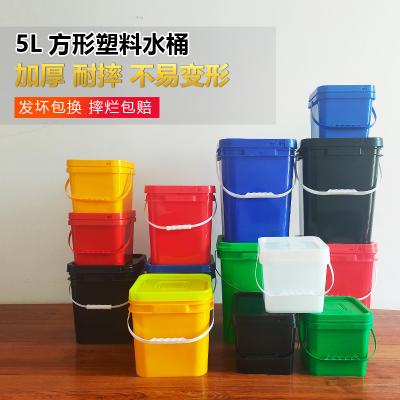 China Duurzaam HDPE 5L plastic emmer vierkant plastic vat met handvat Te koop