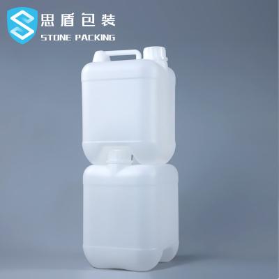 Cina 20 litri bottiglie vuote 750g dell'HDPE dei contenitori chimici da 5 galloni in vendita