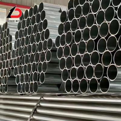 China Wanddikte 1 mm-150 mm Buitendeurs 6 mm-2500 mm Z40-600 g Groeven Eind ERW Gelast gegalvaniseerd stalen buis Te koop