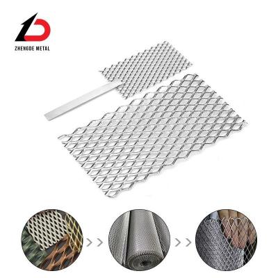 China Good Quality Materials for Daily Use 12mm 14mm 16mm Cold-Galvanizing Metal Stretched Mesh for Fences Grates Walkways Ramps Stairs for sale