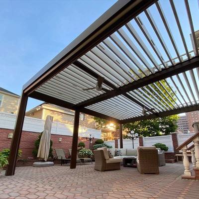 China Revolutioneer uw buitenruimte met slimme aluminium pergola's Te koop