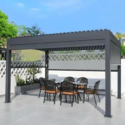 Chine Pergola électrique en aluminium intelligent avec matériau sûr, stable et durable à vendre