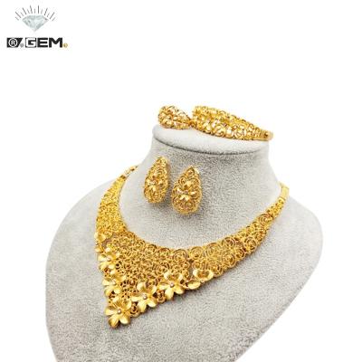 China FASHIONABLE R.Gem. Luxury African Cavity Gold Wedding Engagement Dubai Gold Jewelry Set for sale