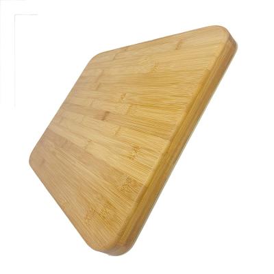 China Sustainable Bamboo Chopping Board with Juice Groove The Perfect Addition to Your Kitchen for sale