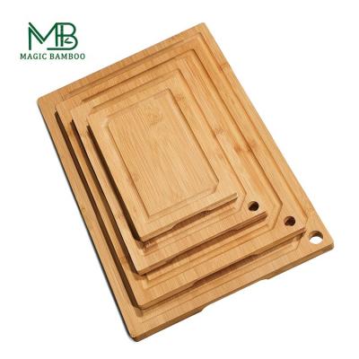 China Sustainable Bamboo Chinese Cutting Board With Classification Mark For Raw And Cooked for sale