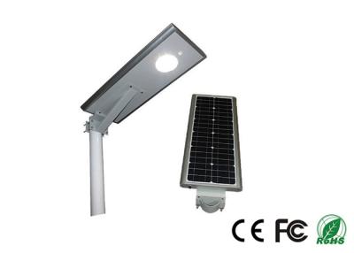 China Warm White Solar Led Street Light Safe Solar Street Lighting System for sale