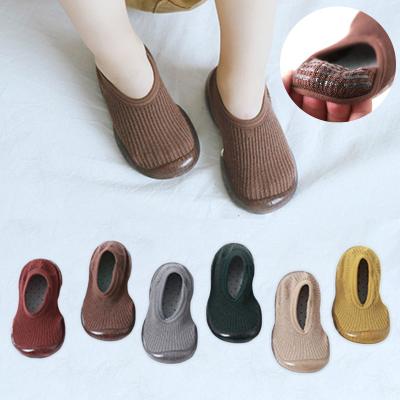 China TY-1150 Cotton Rubber Sole Baby Shoe Antibacterial Summer Anti Slip Bumps Toddler Floor Shoe Colorful Soft Socks for sale