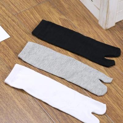 China Z-03 Summer Men's And Women's Japanese Bamboo Fiber Two Finger Socks QUICK DRY Tabi Toe Socks for sale