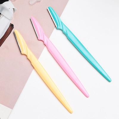 China Travel Low Price Eyebrow Trimming Knife Eyebrow Trimmer Makeup Eyebrow Scraper Shaving Knife Beauty Tools for sale