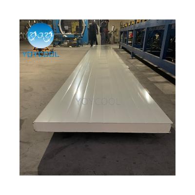 China 1120MM/1000MM/950MM PU Wall Sandwich Panel Roof Sandwich Panel China PU Sandwich Panel for sale