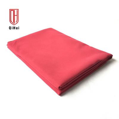 China Lightweight Red King Size Fleece Blanket , 2 X 1.5m Non Slip Yoga Towel for sale