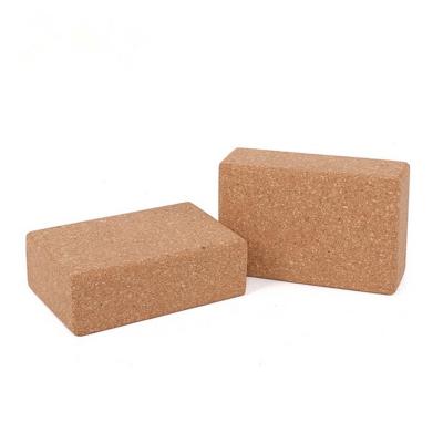 China Exercise Firm Wooden Yoga Block Brick Naturally Tasteless Sweat Absorption for sale